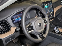 Volvo XC60 Plus B5 AWD 2026