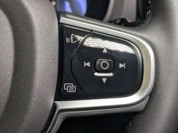 Volvo XC60 Plus B5 AWD 2026