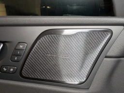 Volvo XC60 Plus B5 AWD 2026