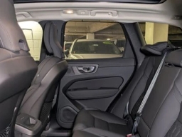 Volvo XC60 Plus B5 AWD 2026