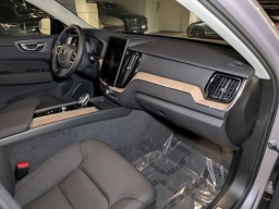 Volvo XC60 Plus B5 AWD 2026