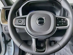 Volvo XC60 Plus B5 AWD 2026