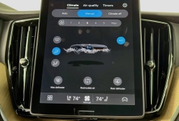 Volvo XC60 Plus B5 AWD 2026