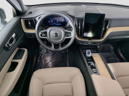 Volvo XC60 Plus B5 AWD 2026