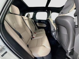 Volvo XC60 Plus B5 AWD 2026