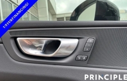 Volvo XC60 Plus B5 AWD 2026