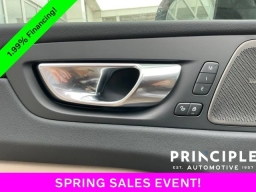 Volvo XC60 Plus B5 AWD 2026