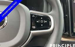 Volvo XC60 Plus B5 AWD 2026