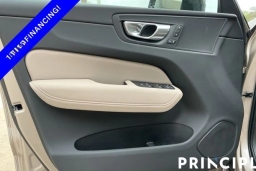 Volvo XC60 Plus B5 AWD 2026