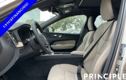 Volvo XC60 Plus B5 AWD 2026