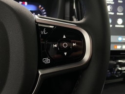 Volvo XC60 Ultra Black Edition B5 AWD 2026