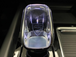 Volvo XC60 Ultra Black Edition B5 AWD 2026