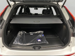 Volvo XC60 Ultra Black Edition B5 AWD 2026