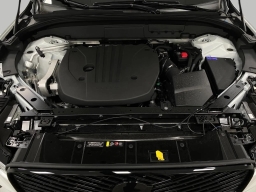 Volvo XC60 Ultra Black Edition B5 AWD 2026