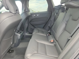 Volvo XC60 Ultra Black Edition B5 AWD 2026
