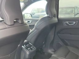 Volvo XC60 Ultra Black Edition B5 AWD 2026