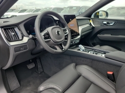 Volvo XC60 Ultra Black Edition B5 AWD 2026