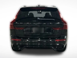 Volvo XC60 Ultra Black Edition B5 AWD 2026