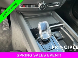 Volvo XC60 Ultra Black Edition B5 AWD 2026