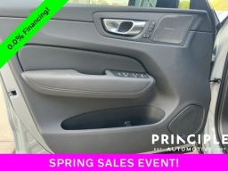 Volvo XC60 Ultra Black Edition B5 AWD 2026
