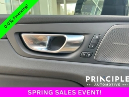 Volvo XC60 Ultra Black Edition B5 AWD 2026