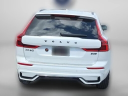 Volvo XC60 Ultra Black Edition B5 AWD 2026