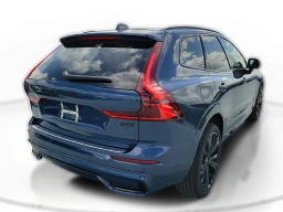 Volvo XC60 Ultra Black Edition B5 AWD 2026