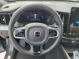 Volvo XC60 Ultra Black Edition B5 AWD 2026