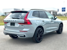 Volvo XC60 Ultra Black Edition B5 AWD 2026