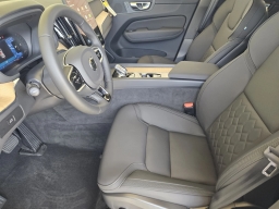 Volvo XC60 Core B5 AWD 2026