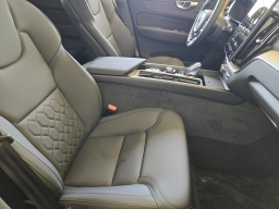 Volvo XC60 Core B5 AWD 2026