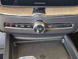 Volvo XC60 Core B5 AWD 2026