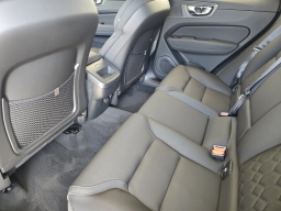 Volvo XC60 Core B5 AWD 2026