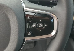Volvo XC60 Core B5 AWD 2026
