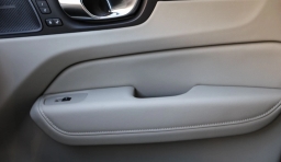 Volvo XC60 Ultra B5 AWD 2026