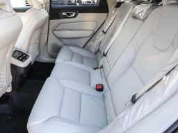 Volvo XC60 Ultra B5 AWD 2026