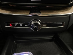 Volvo XC60 Ultra B5 AWD 2026