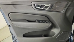 Volvo XC60 Ultra B5 AWD 2026