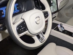 Volvo XC60 Ultra B5 AWD 2026