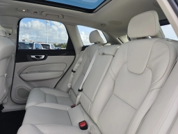 Volvo XC60 Ultra B5 AWD 2026