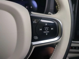 Volvo XC60 Ultra B5 AWD 2026