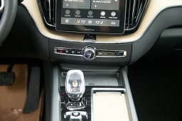 Volvo XC60 Ultra B5 AWD 2026