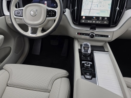 Volvo XC60 Ultra B5 AWD 2026