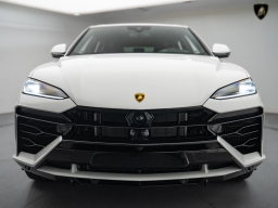 Lamborghini Urus SE AWD 2025