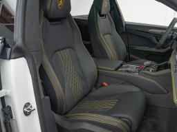 Lamborghini Urus SE AWD 2025