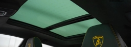 Lamborghini Urus SE AWD 2025