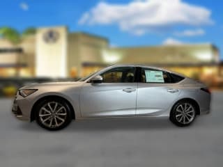 Acura Integra Base (CVT) CVT
