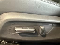 Acura Integra Base (CVT) CVT 2026 — side view