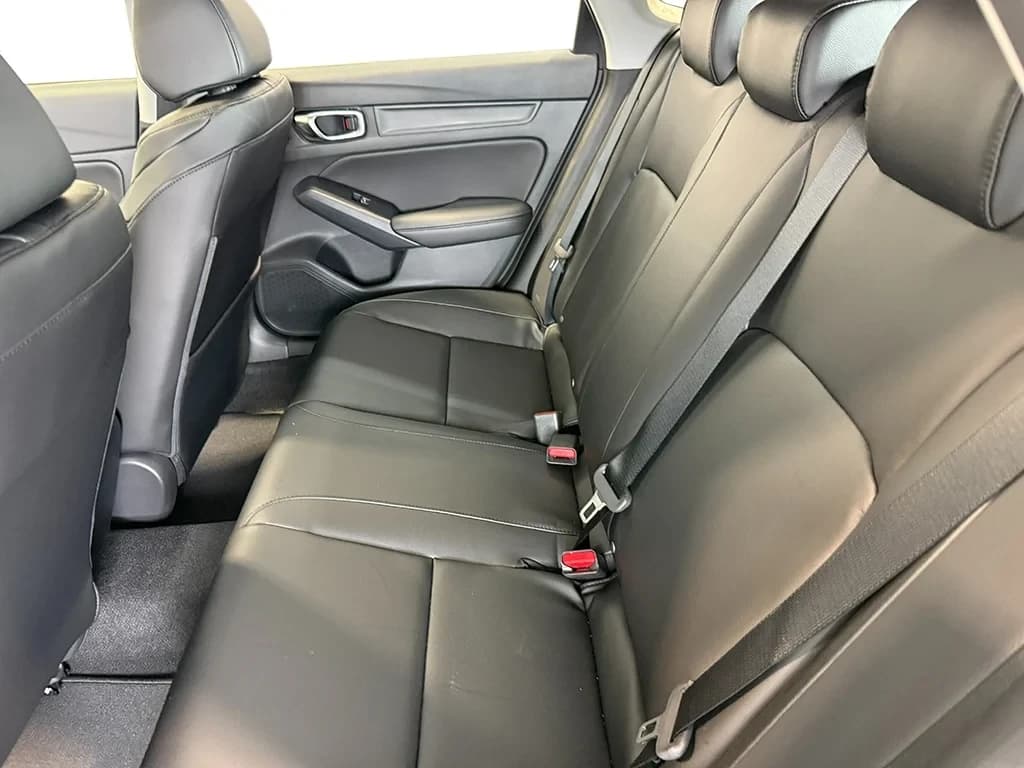 Acura Integra Base (CVT) CVT 2026 — side view