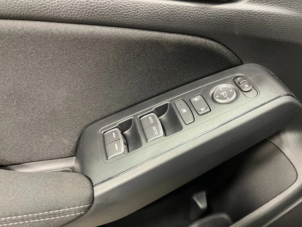 Honda Civic Hatchback Sport CVT 2026 — side view